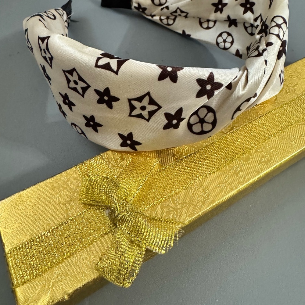 Designer Cream and Brown Headband and Pearl clip